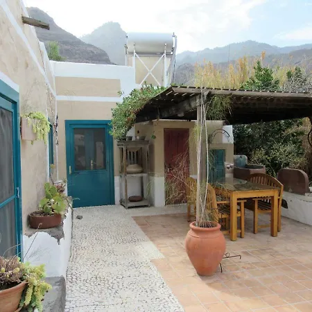 Holiday home Vivelorural Casa En Risco De Con Piscina Agaete (Gran Canaria)