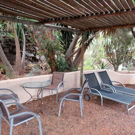 Holiday home Vivelorural Casa En Risco De Con Piscina *